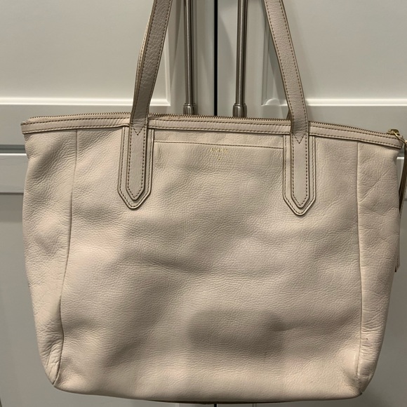 Fossil purse - Picture 2 of 4